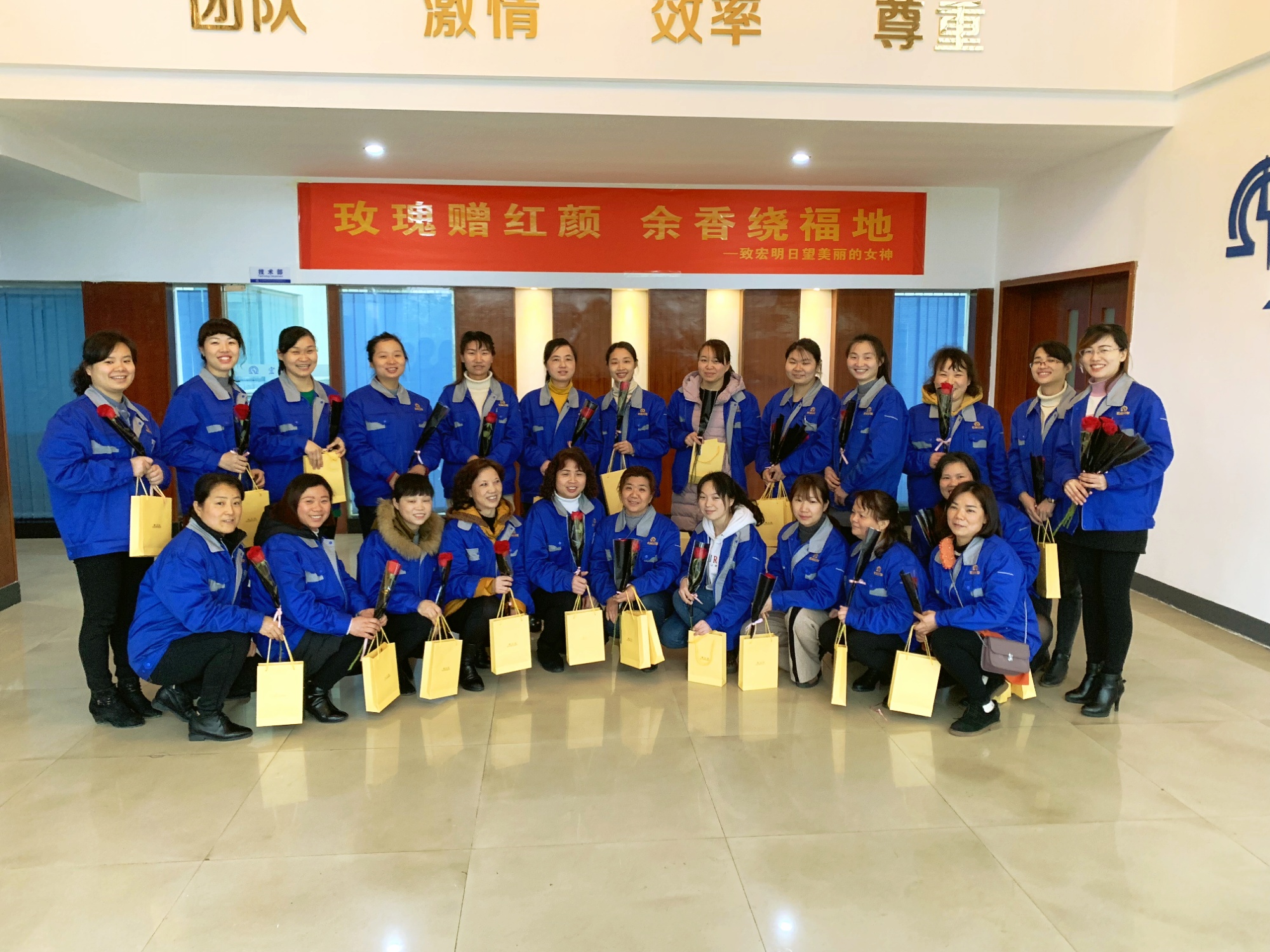 j9体育平台,宏明日望,株洲电子科技,湖南电容器,株洲电容器,电容器